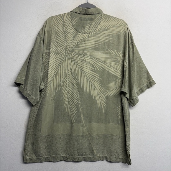 Tommy Bahama L 100% Silk Green Palm Tree Button Down Shirt Short Sleeve - Picture 4 of 6